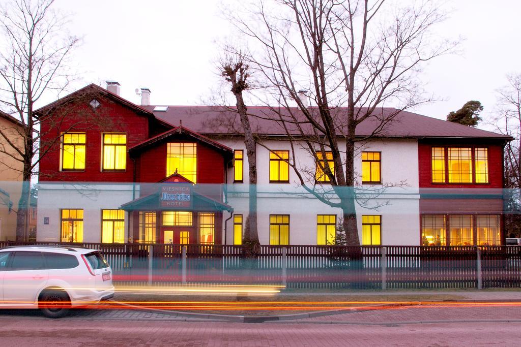 Juras Brize Hotel Ventspils Exterior photo