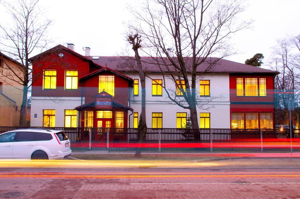 Juras Brize Hotel Ventspils Exterior photo